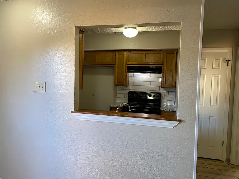 5501 Lewis Ct #F — Photo 7