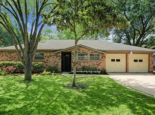 5847 Effingham Dr, Houston, TX 77035