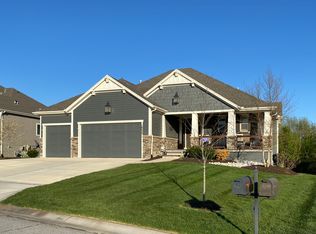 16433 Perry St, Overland Park, KS 66085