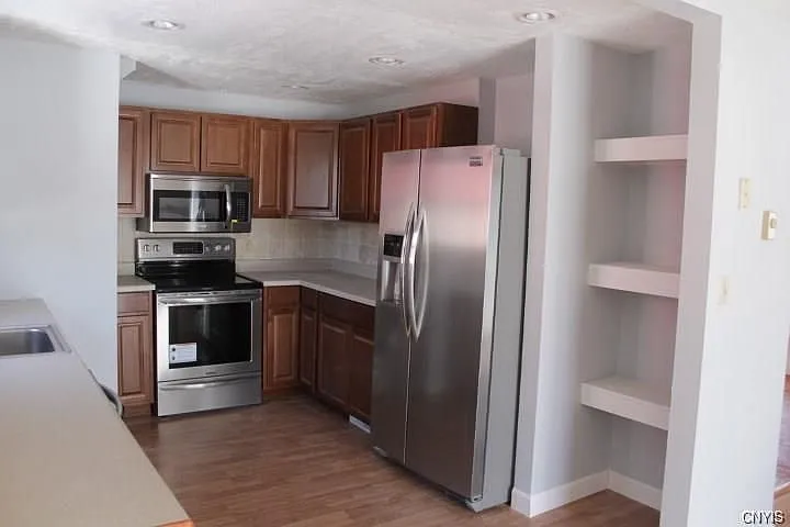 360 S Indiana Ave — Photo 18