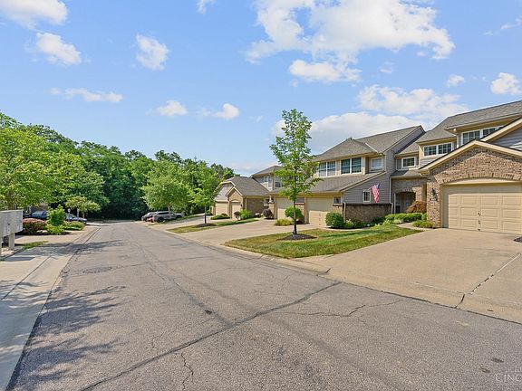 3rd image of 2443 Cardinal Hill Ct