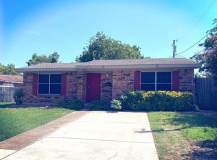 2754 Buna Dr, Dallas, TX 75211