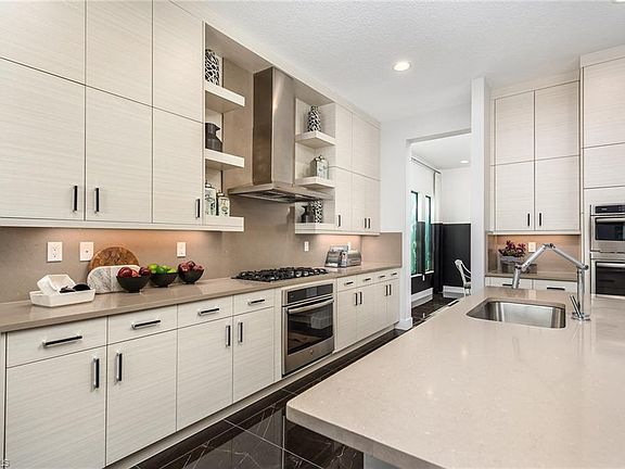 5th image of 12767 Woodbury DR