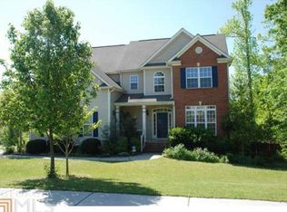 15 Michelle Trl, Fayetteville, GA 30215