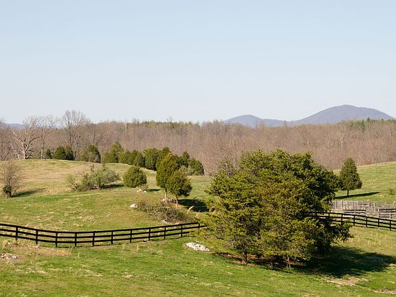 Pasture View