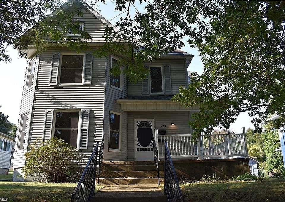 1st image of 133 Oakwood Ave