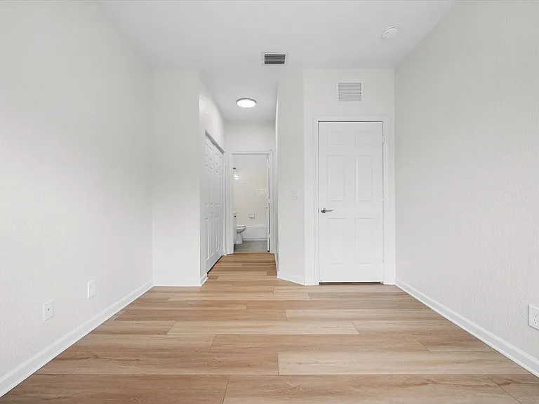 1204 Santa Catalina Ln — Photo 27