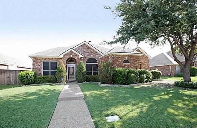 1st image of 1121 Pleasant Oaks Dr