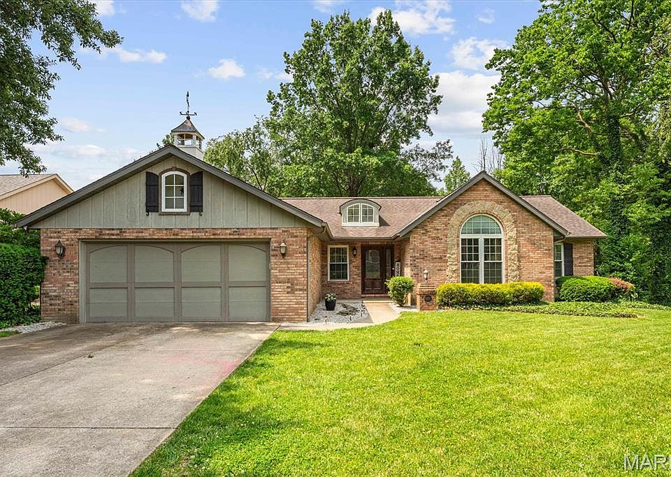 1st image of 1801 Spruce Hill Dr