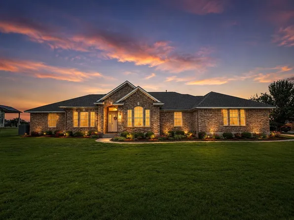268 Chisholm Trl, Bastrop, TX 78602