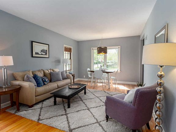 4th image of 5000 N Diversey Blvd