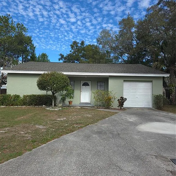 4204 E Okara Rd — Photo 2