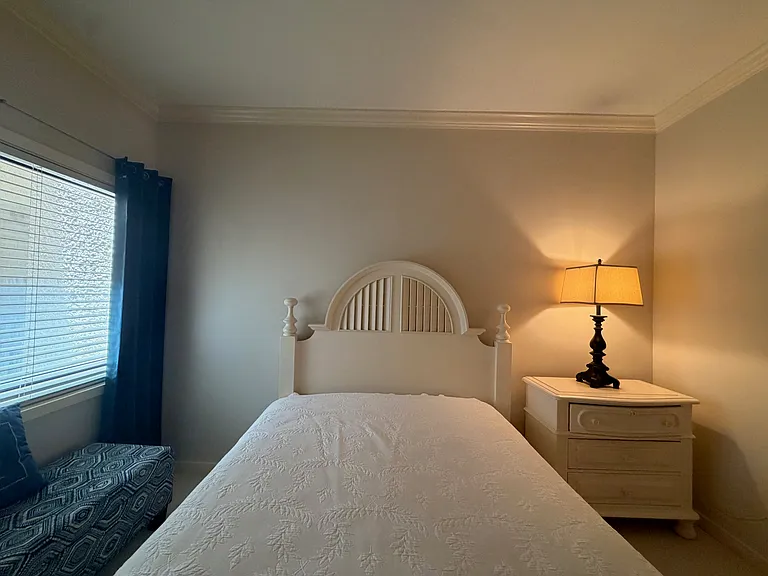 2 Shelter Cove Ln — Photo 17