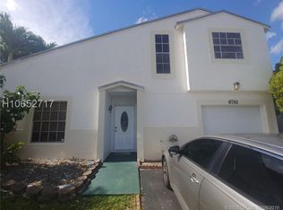 6761 NW 199th Ter, Hialeah, FL 33015