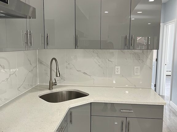 3rd image of 3616 Tibbett Ave #1