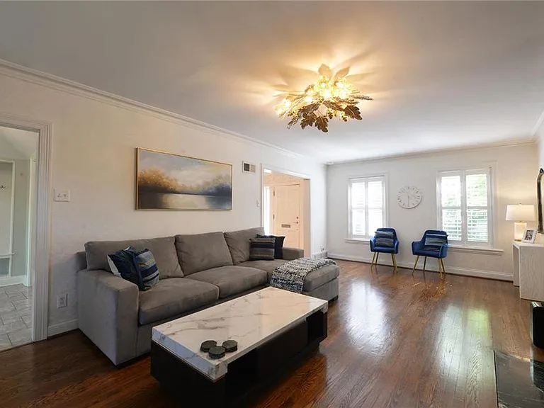 937 S Bemiston Ave — Photo 6