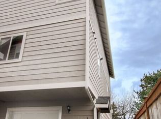 517 25th Ave S #A, Seattle, WA 98144