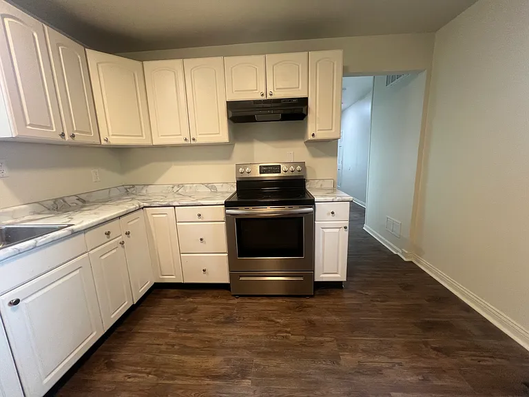508 Inverness Ave — Photo 8