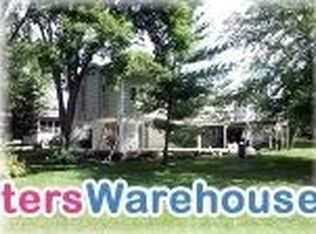 1300 Long Lake Rd, New Brighton, MN 55112