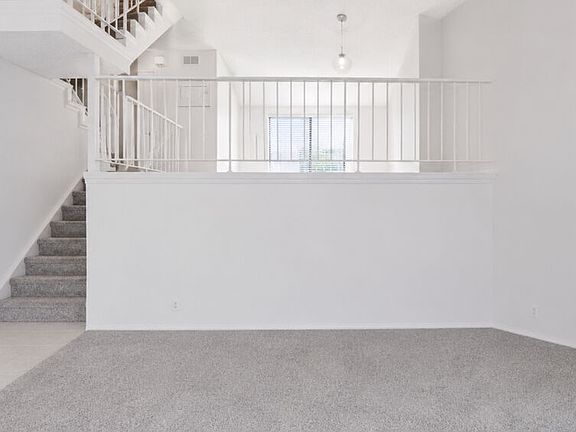 5th image of 19355 Sherman Way Unit 42