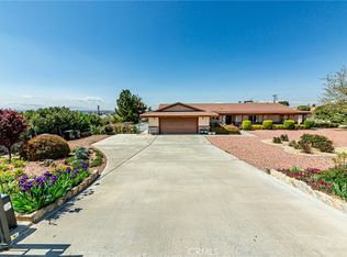 13154 Waco Dr, Apple Valley, CA 92308