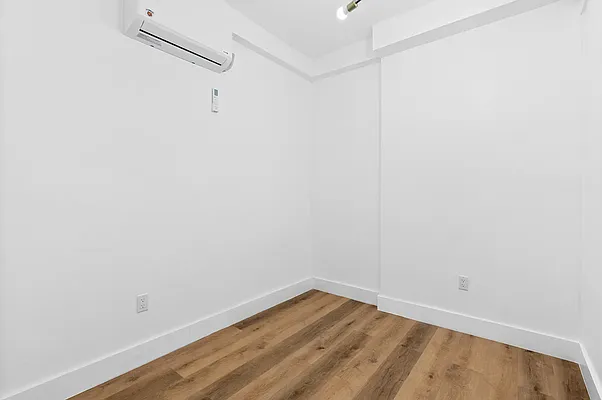 Rented by Living New York | media 33