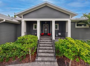 930 Monterey Point NE, Saint Petersburg, FL 33704
