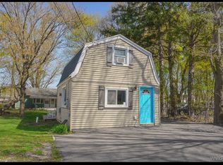 32 E Union St, Hamburg, NY 14075