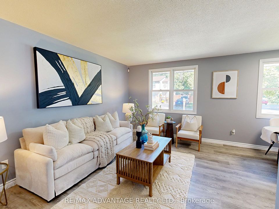 1st image of 9 Camelot Cres