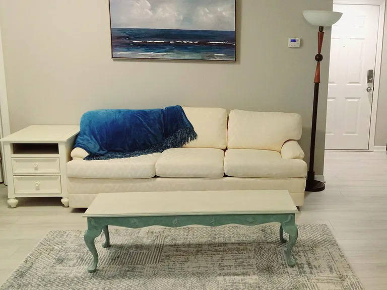 821 Montrose Dr #102 — Photo 5