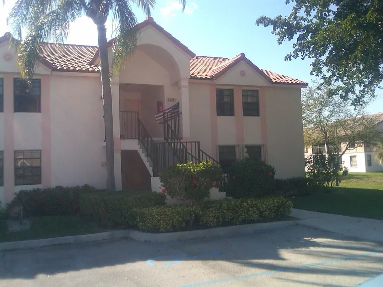 3151 Leewood Ter #L229 — Photo 16