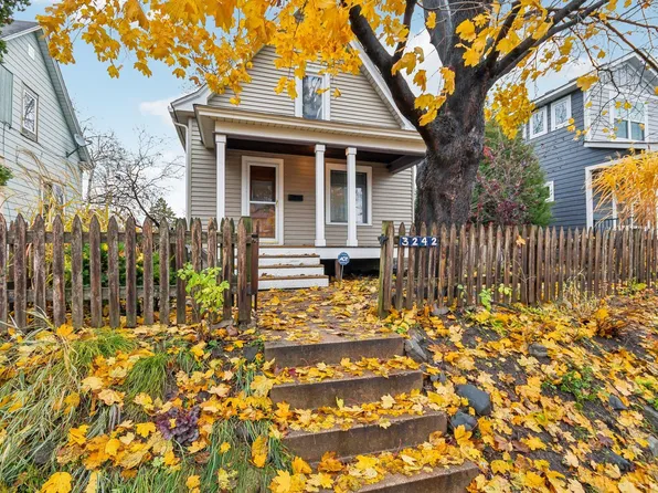 3242 Morgan Ave N, Minneapolis, MN 55412