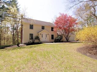 33 Hemlock Hill Rd, Carlisle, MA 01741