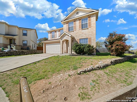 3rd image of 3606 Ponderosa Bnd