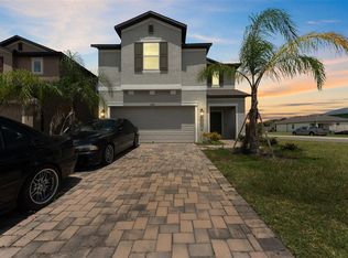 3047 Adams Cross Dr, Zephyrhills, FL 33540