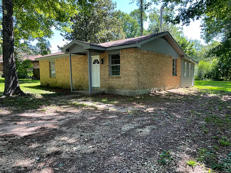 237 Soda Oaks — Photo 2