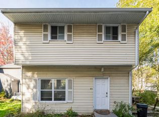 23 Prince Albert Rd, Dartmouth, NS B2Y1L8