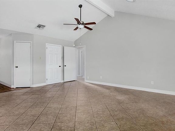 4th image of 17622 Heritage Cove Dr