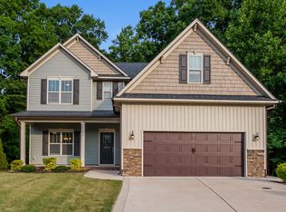 39 Grand Manor Ct, Clayton, NC 27527