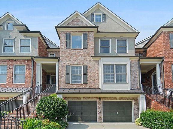 2nd image of 3008 Montclair Cir SE #62