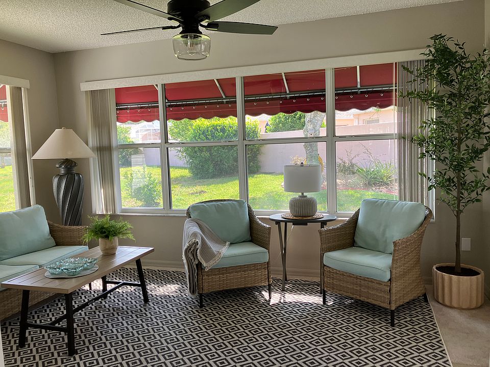 Sunroom 7 windows southern exposure. Freshly painted. Private backyard