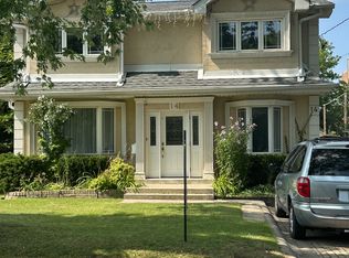 14 Pleasant Ave, Toronto, ON M2M1L9