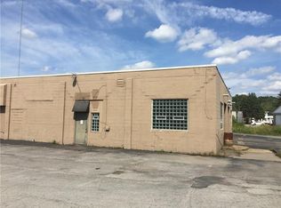 1109 Mercer Ave, Hermitage, PA 16148