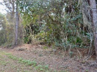 Henning St, North port, FL 34288