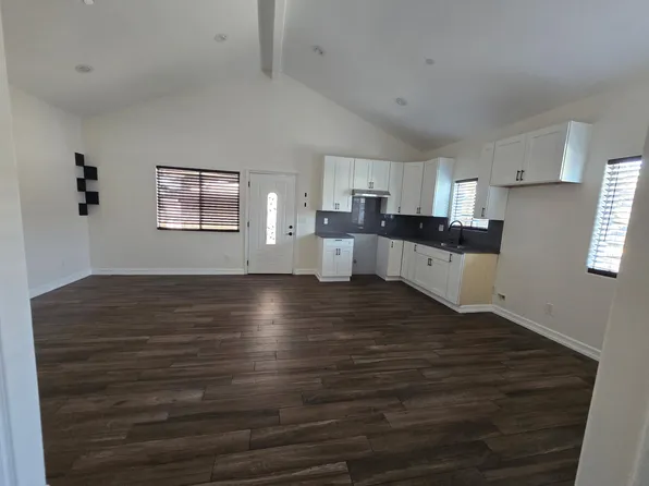 15421 S Williams Ave #1/2, Compton, CA 90221