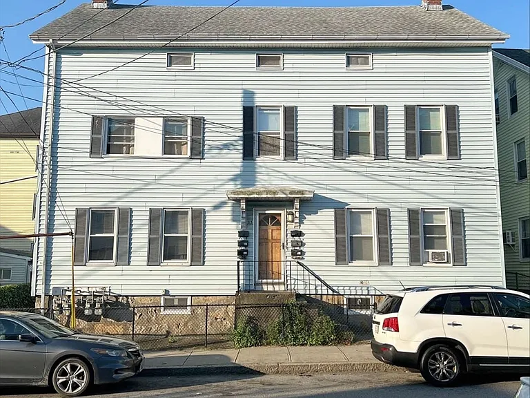 23 Brow St #1W — Photo 1