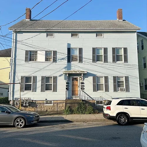 23 Brow St #1W Photo 1