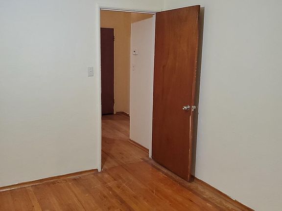 3rd image of 2701 Michigan Ave
