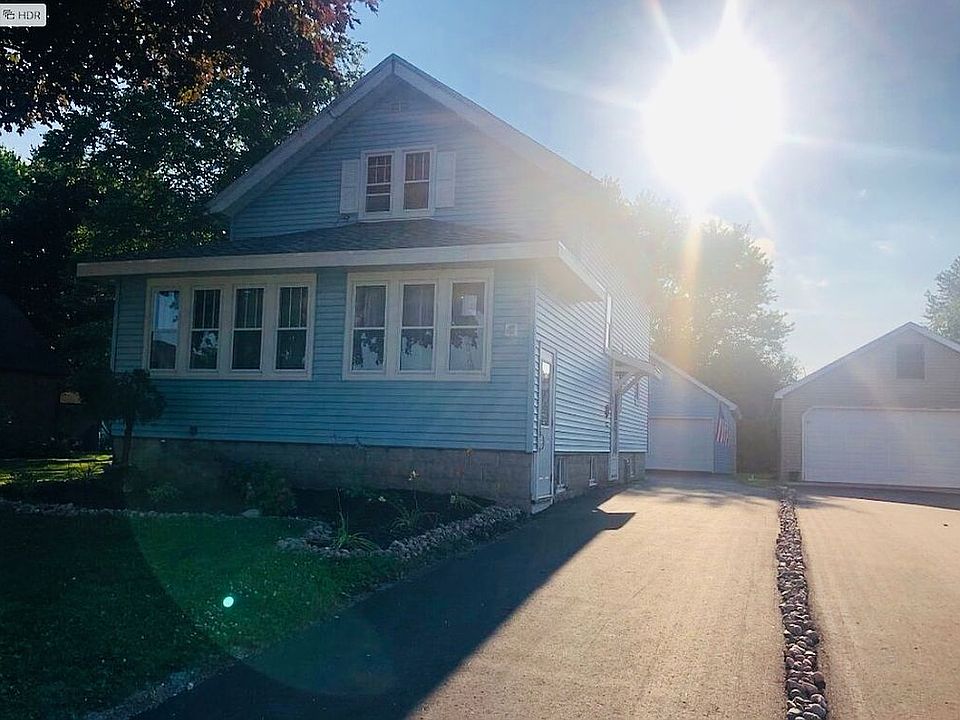 2nd image of 41 Lake St