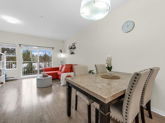 5th image of 730 Farrow St #45